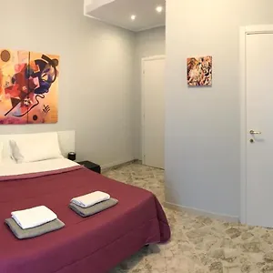 Bed & Breakfast Cavour 124 -guest-room-